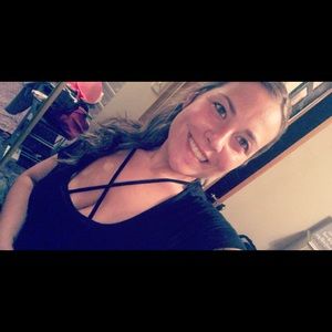 Meet your Posher, Makenzie
